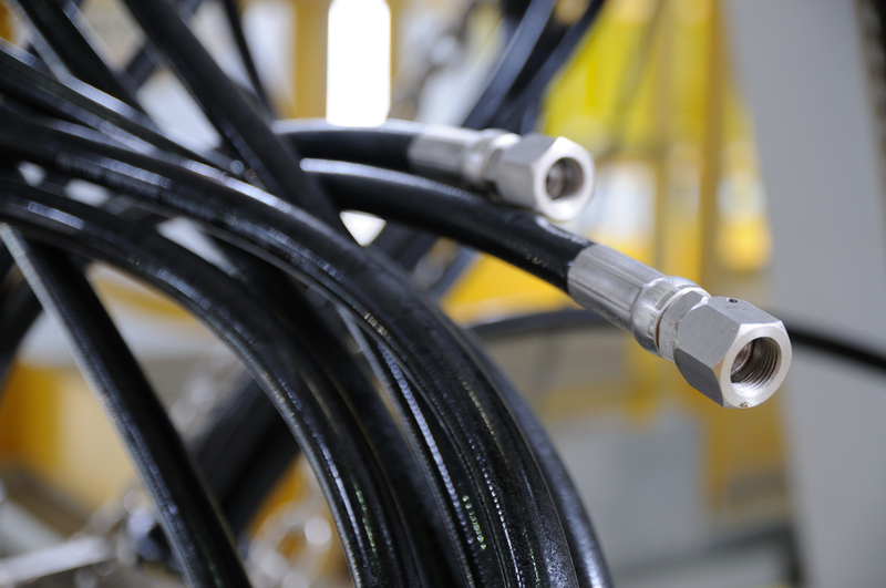 dreamstime_s_21411498 hydraulic hoses